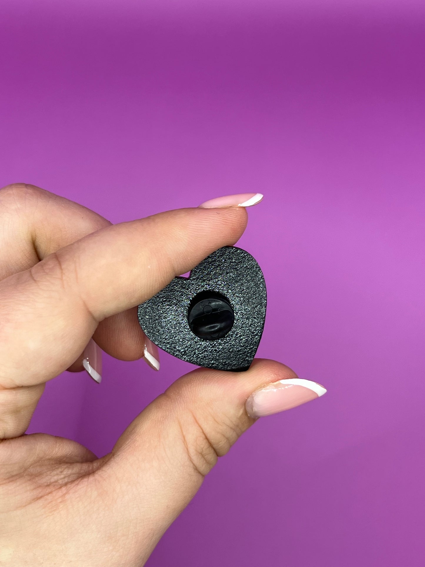 Broche / Pin Don’t touch